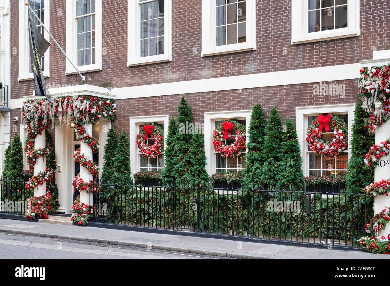 Arts club mayfair exterior hi-res stock photography and images - Alamy