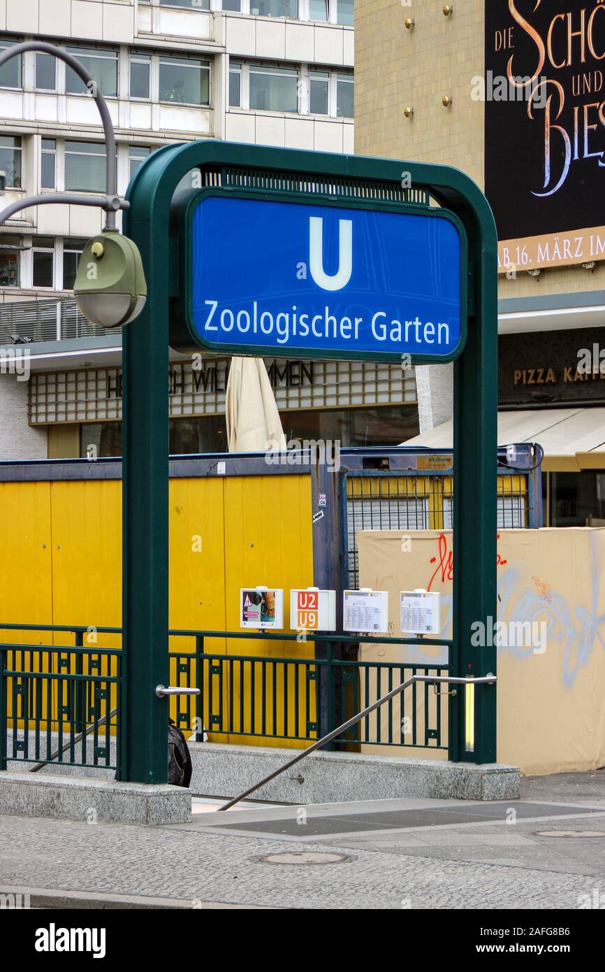 Zoologischer Garten U-bahnhof station in Berlin, Germany Stock Photo