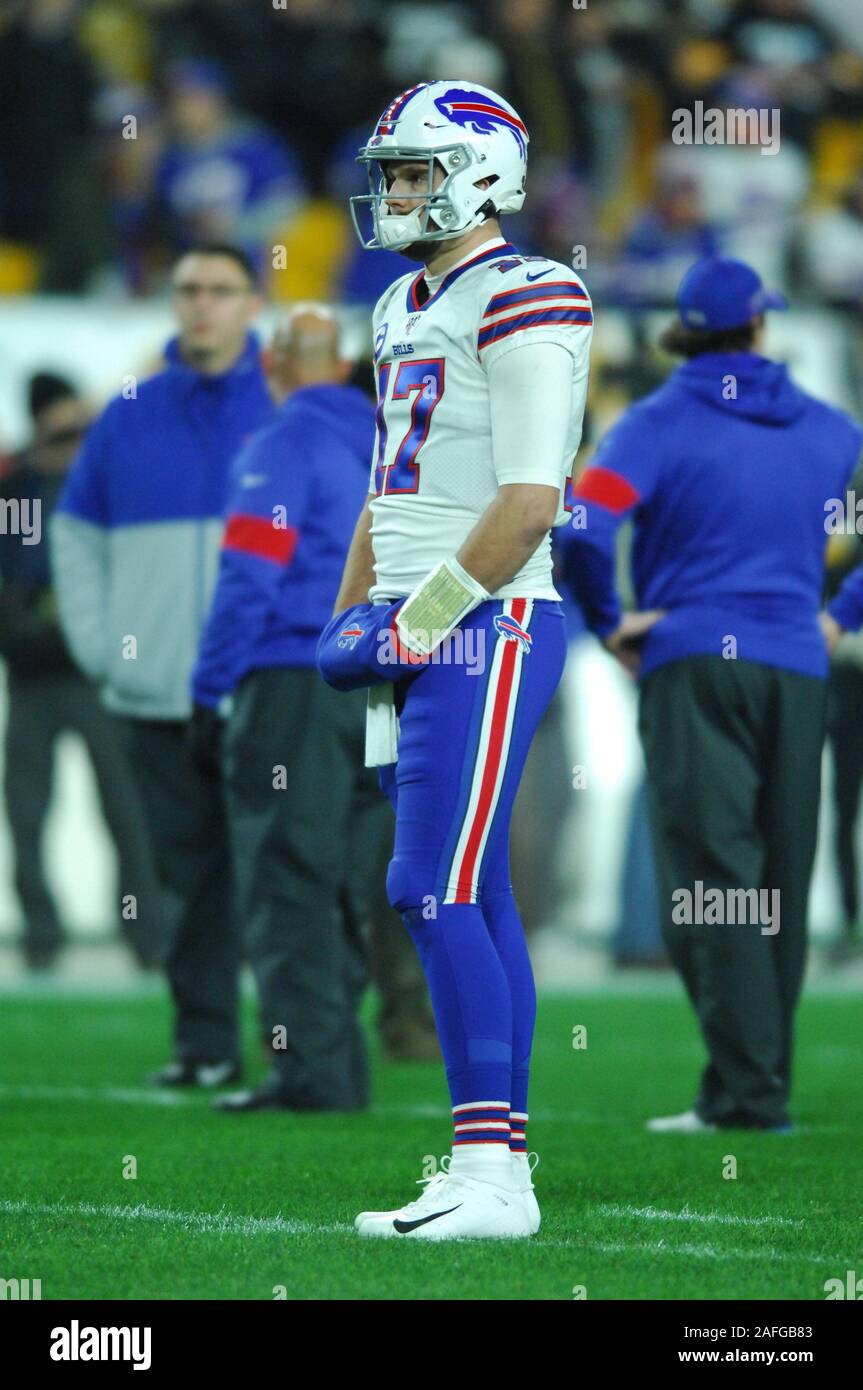 Pittsburgh, PA, USA. 15th Dec, 2019. Josh Allen #17 during the Pittsburgh  Steelers vs Buffalo Bills at Heinz Field in Pittsburgh, PA. Jason  Pohuski/CSM/Alamy Live News Stock Photo - Alamy