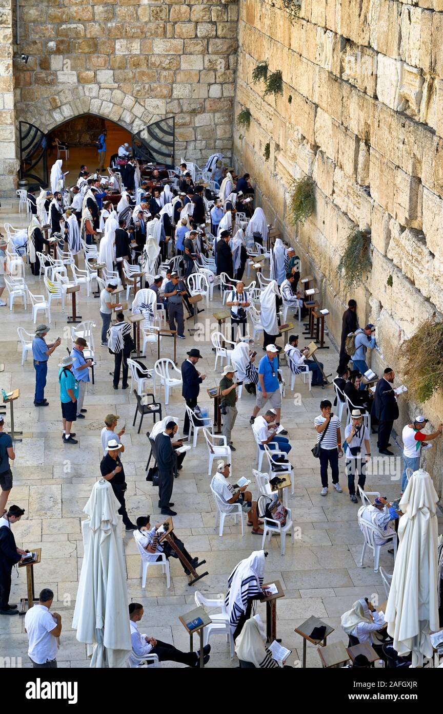Jerusalem Israel. The western wall (wailing wall Stock Photo Alamy