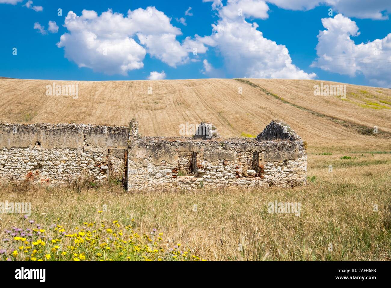 Sicilian countryside in the vicinity of Corleone Stock Photo Alamy