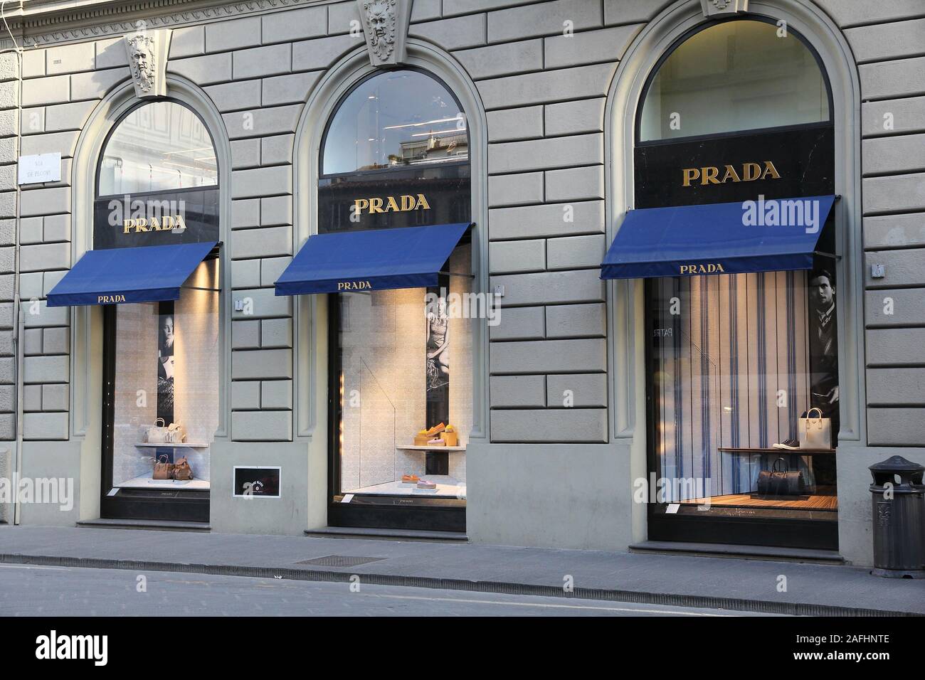 FLORENCE, ITALY - APRIL 30, 2015: Prada fashion store in Florence. Prada is  a fashion company with 3.6 billion EUR of annual revenue (2013 Stock Photo  - Alamy