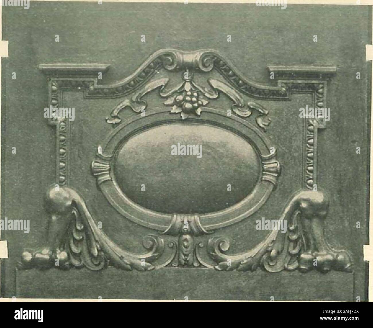 Grates And Fireplace Fixtures In Iron And Brass V N V No