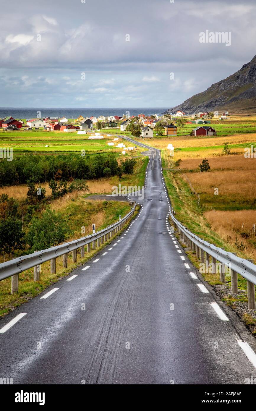 The road to Utakleiv on the north coast of Vestvagoy in the Lofoten Islands, Norway. Stock Photo