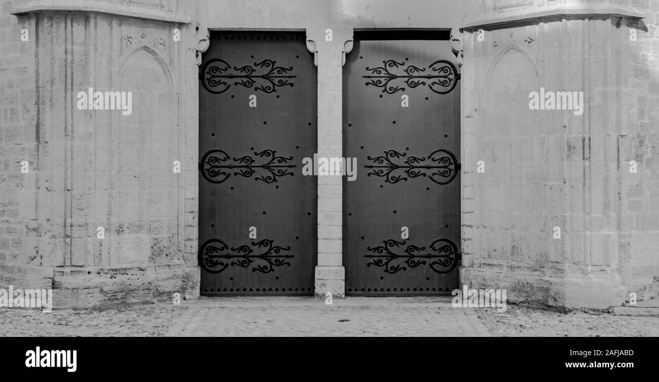 Entranceway Black and White Stock Photos & Images - Alamy