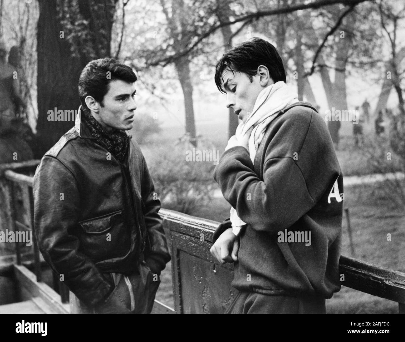 Rocco e i suoi fratelli  Rocco and his Brothers Year : 1960 Italy / France Director : Luchino Visconti Renato Salvatori, Alain Delon Stock Photo