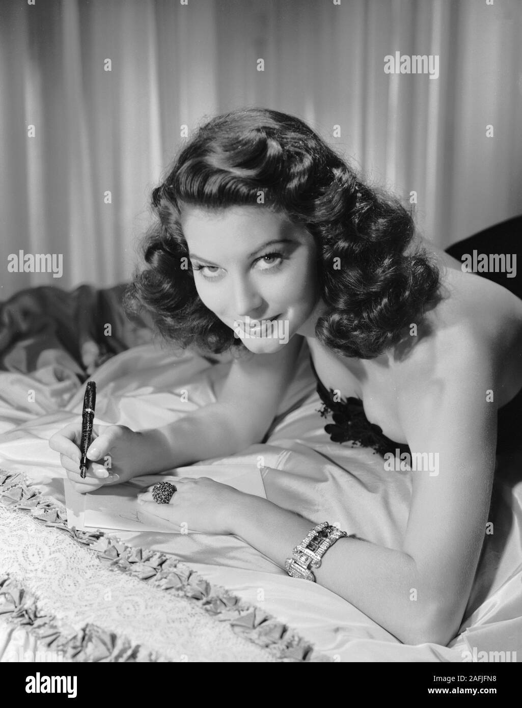 Ava gardner 1940s Black and White Stock Photos & Images Alamy