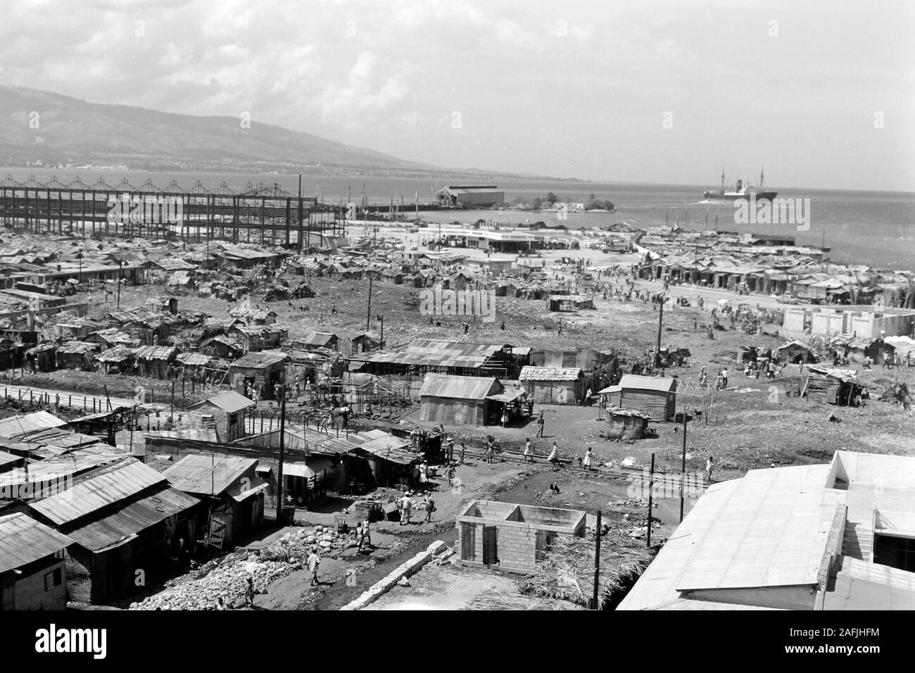 Blick auf die Slums von Port-au-Prince, 1967. View of the slums of Port au Prince, 1967. Stock Photo