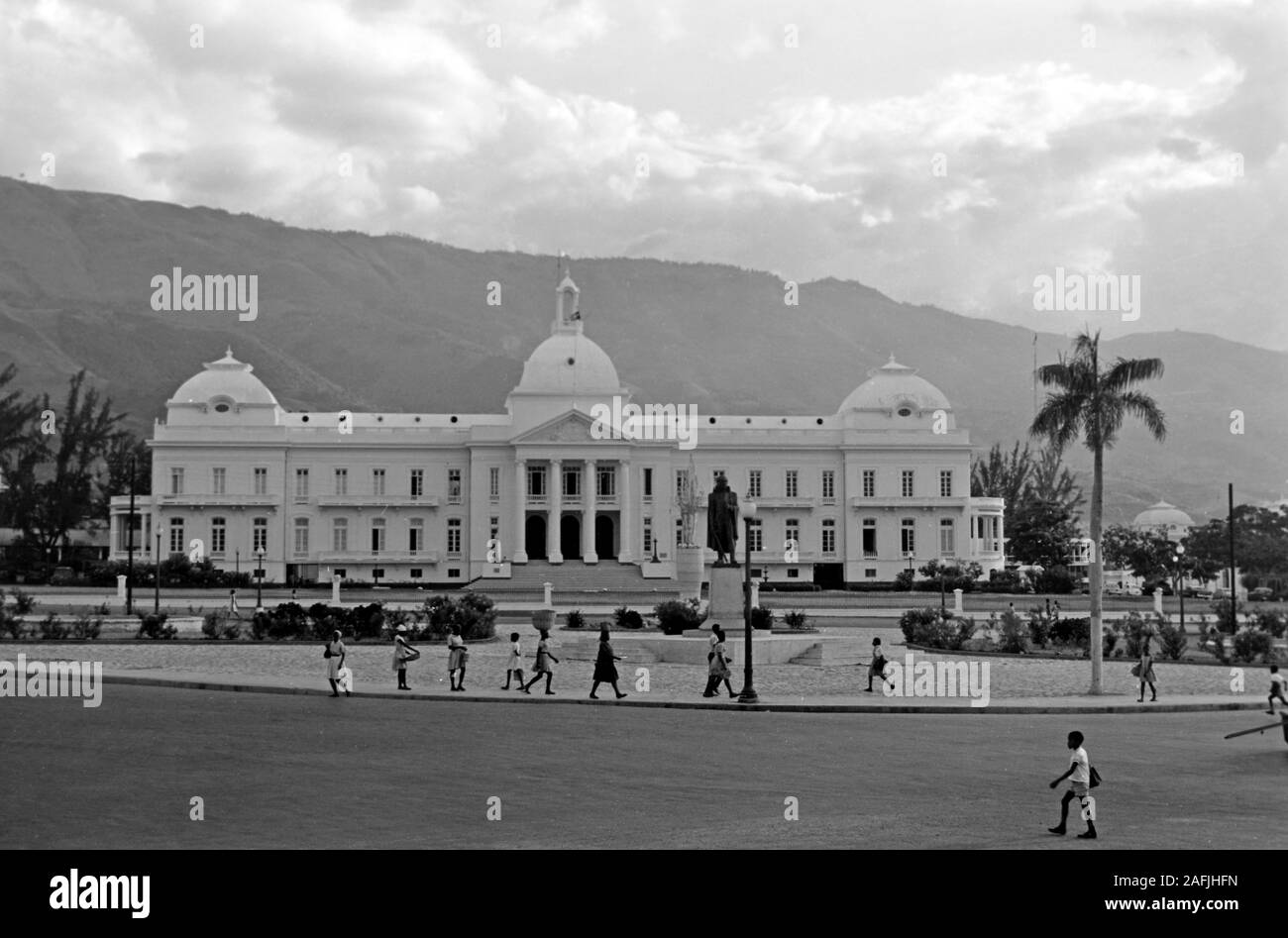 Dritter Präsidentenpalast von Haiti, 1967. Third presidential palace of Haiti, 1967. Stock Photo