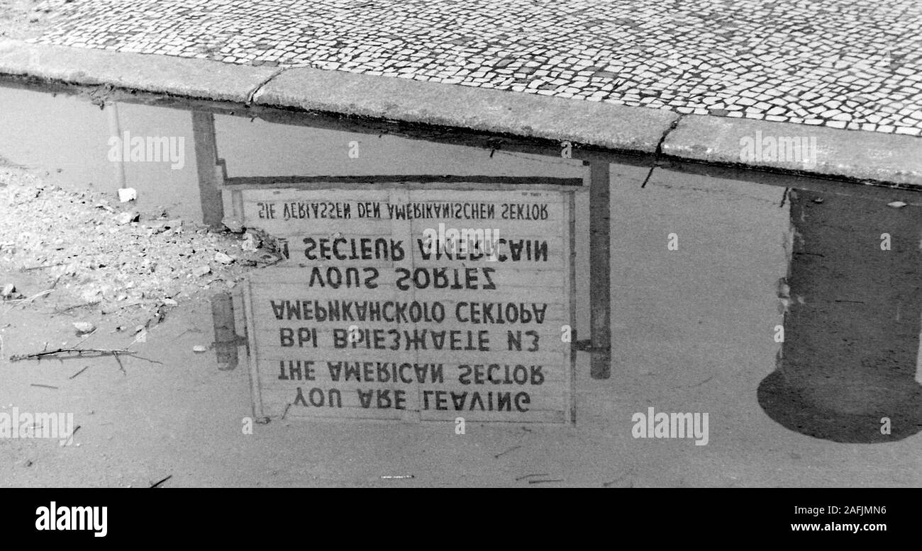 1961 Berlin Wall High Resolution Stock Photography and Images Alamy