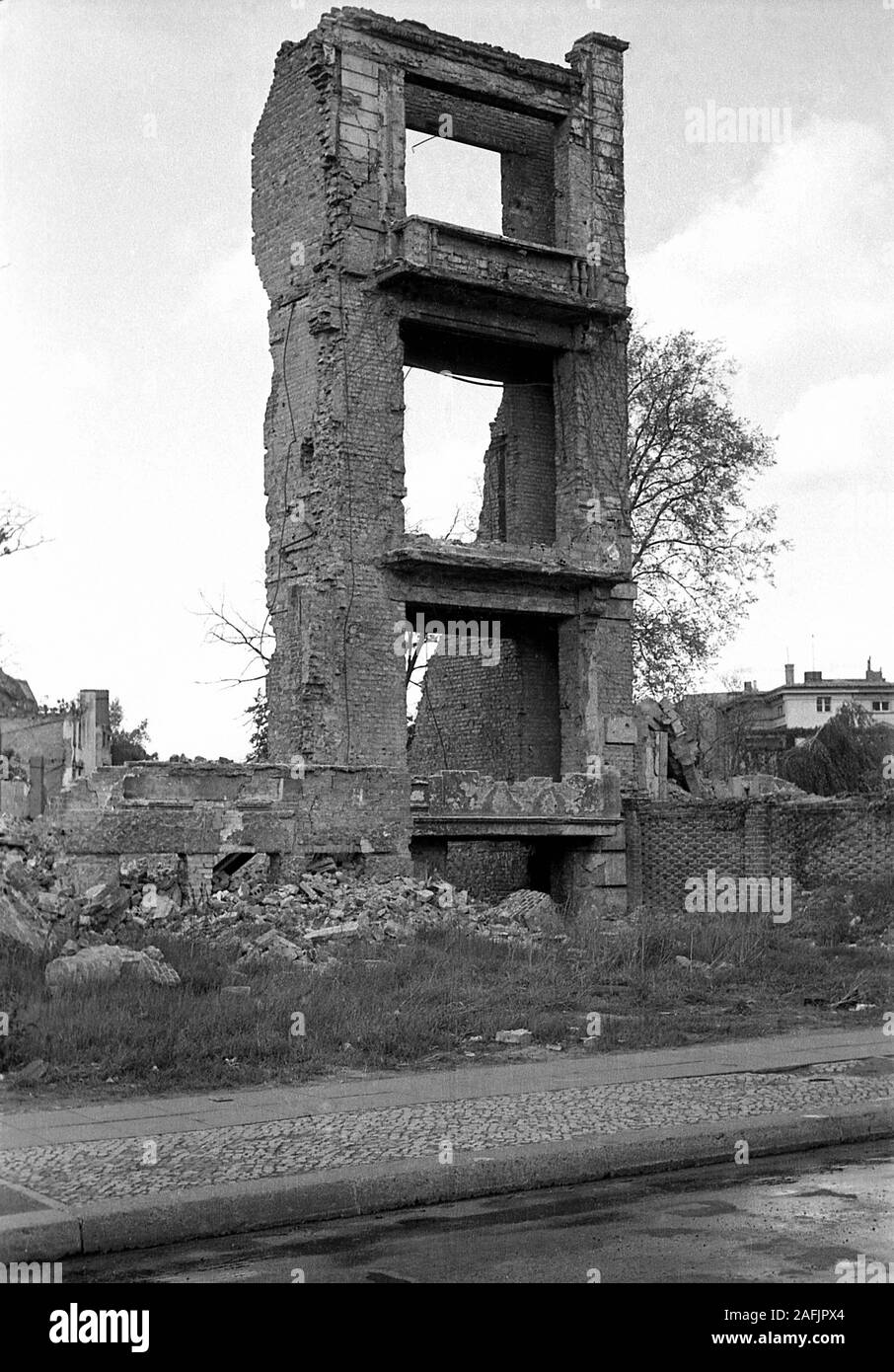Ruin of the Strasse des 17. Juni ('17th of June Street) in Berlin. Stock Photo
