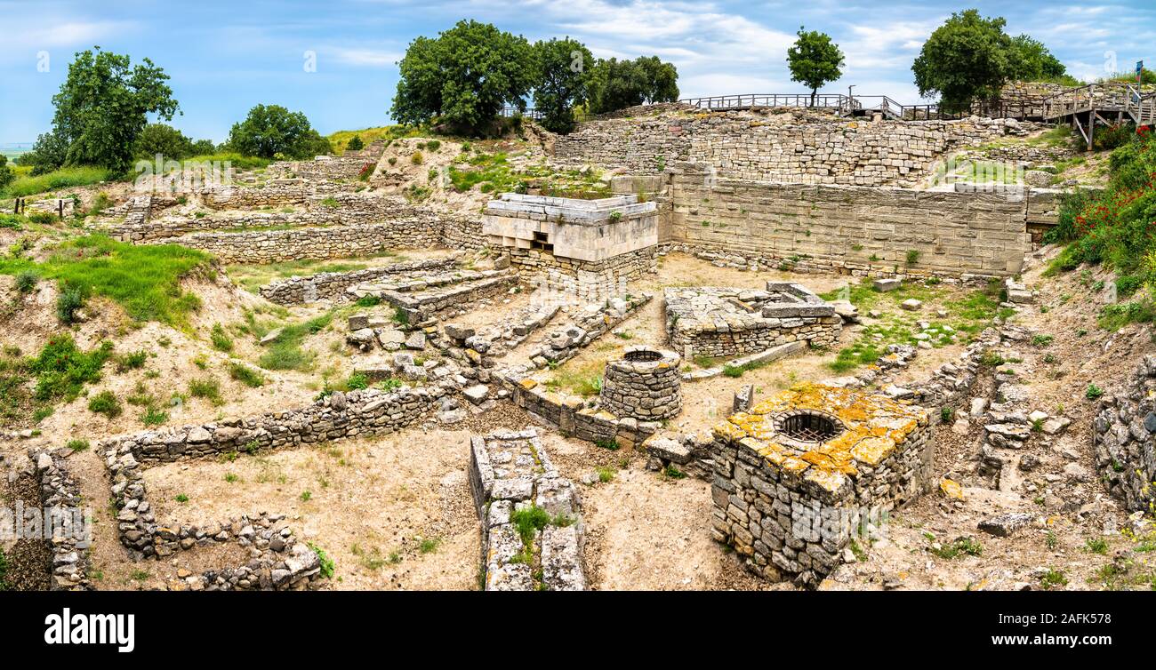 Ancient City of Troy in Turkey Stock Photo - Alamy