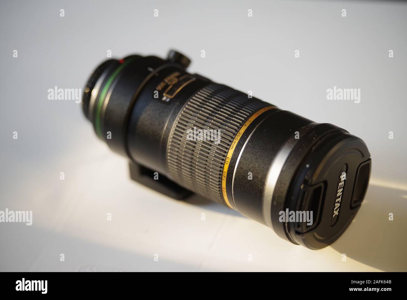 The SMC Pentax-DA* 300mm F4 lens, without a hood attached Stock Photo -  Alamy