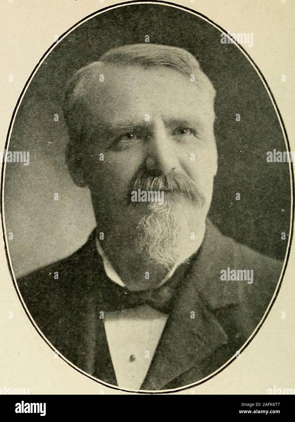 . Men of Minnesota; a collection of the portraits of men prominent in business and professional life in Minnesota. JOHN C. COCKBURN, M. D. MINNEAPOLIS.VISITING PHYSICIAN ST. BARNABAS HOSPITAL (1881-91); CITY PHYSICIAN (1882-83); HEALTH COMNR.(1882-84); PROF. PHYSIOLOGY AND NERV-OUS DISEASES HAMLINE UNIVERSITY(1887-88); EX-PRES. HENNEPINCO. MEDICAL SOCIETY. ROBERT D. MATCHAN, M. D. MINNEAPOLIS. PROF. PRINCIPLES AND PRACTICE OF SURGERY UNIV. OF MINN. Stock Photo