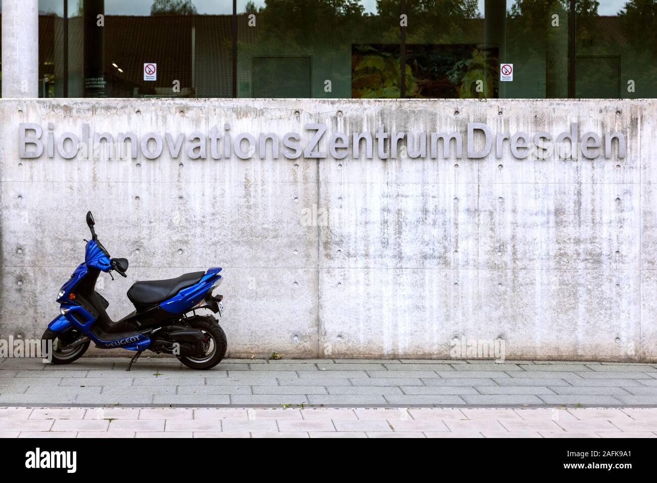 Bioinnovationszentrum - Biotechnological Center and CRTD Center for Regenerative Therapies at the TU Dresden Stock Photo