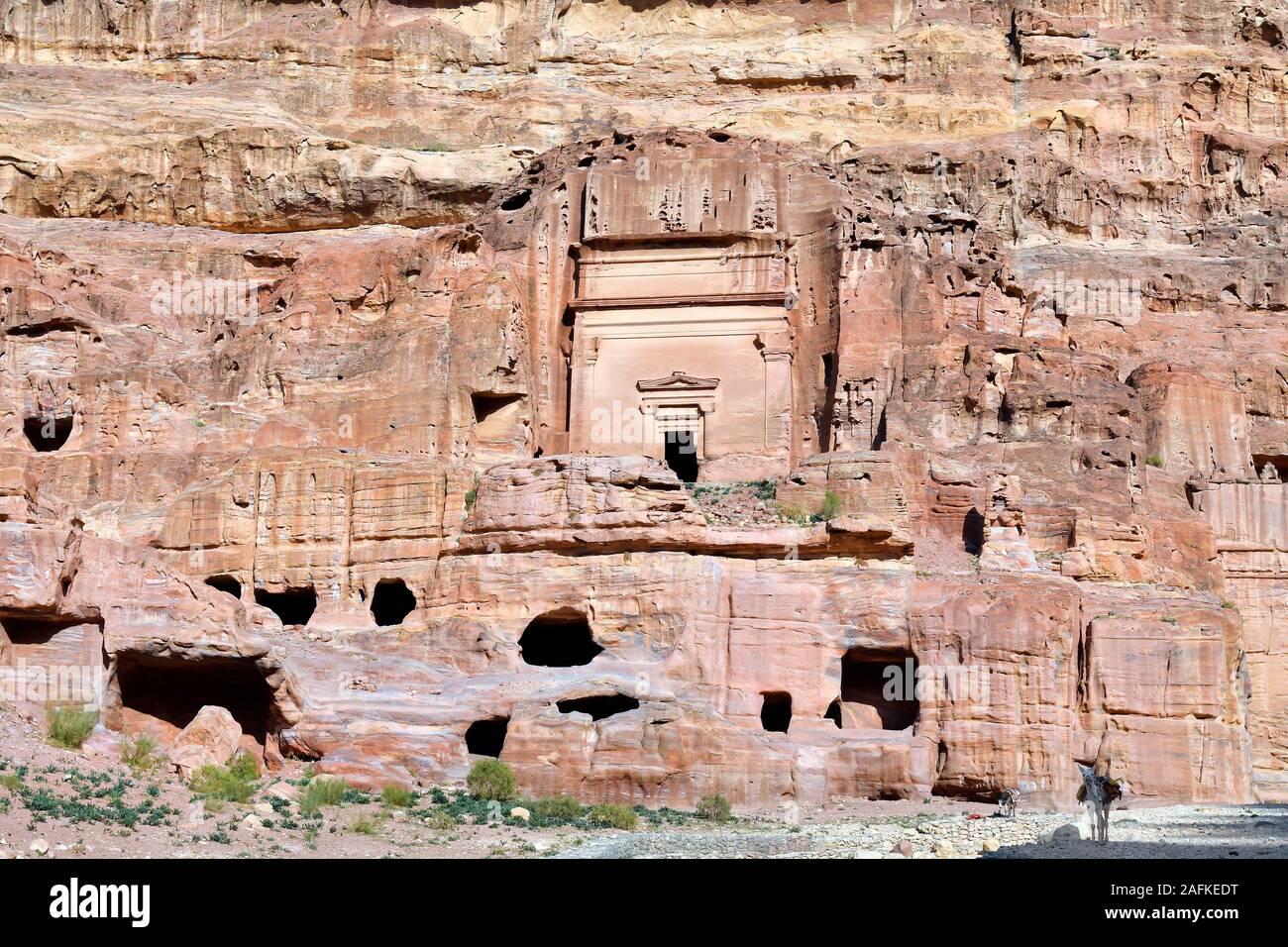 Jordan, Tomb of Unayshu in ancient Petra, a Unesco World Heritage site in Middle East Stock Photo