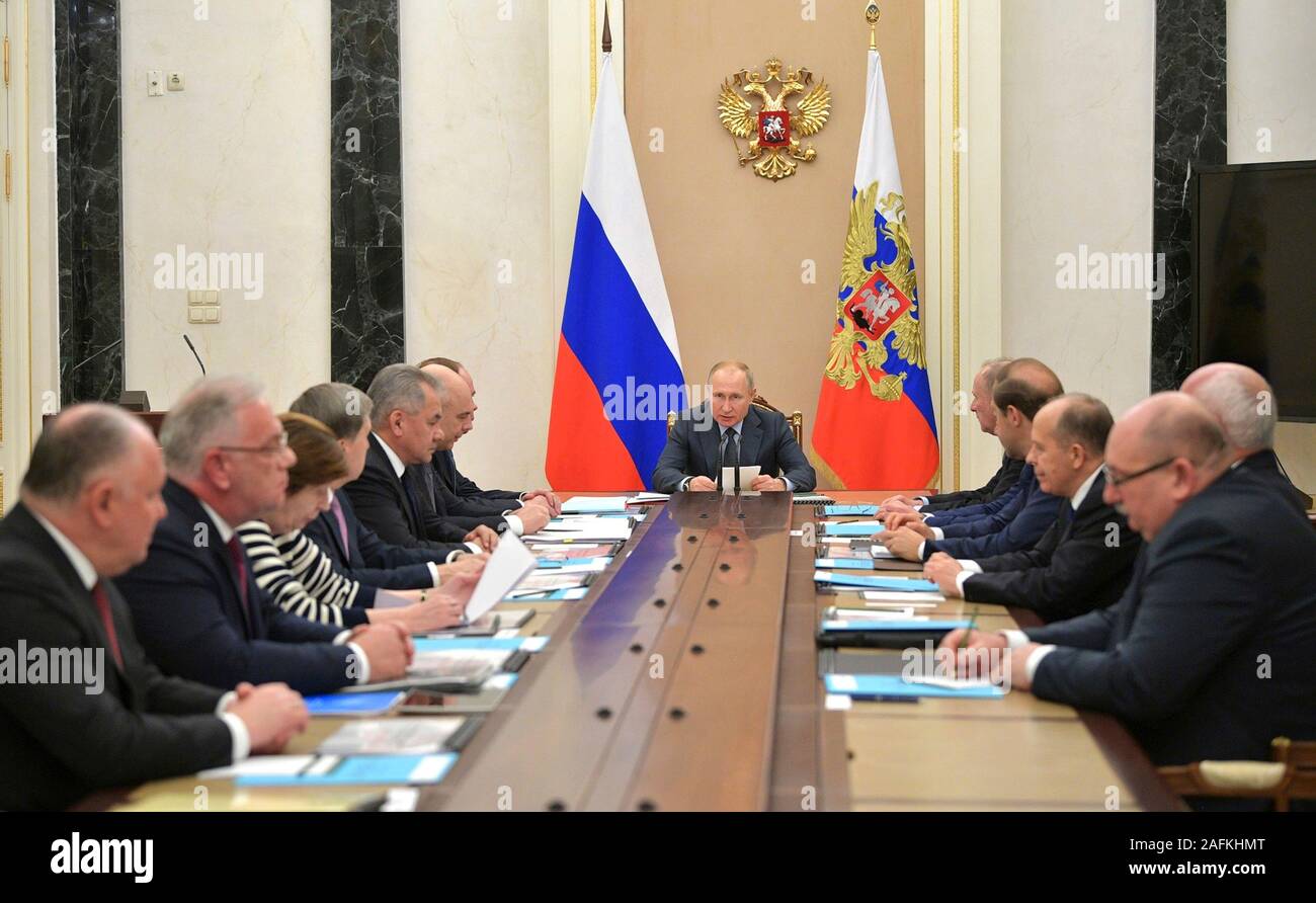 Moscow, Russia. 16 December, 2019. Russian President Vladimir Putin chairs a meeting of the Commission for Military Technical Cooperation with Foreign States to discuss plans for military arms exports at the Kremlin December 16, 2019 in Moscow, Russia.  Credit: Alexei Druzhinin/Kremlin Pool/Alamy Live News Stock Photo