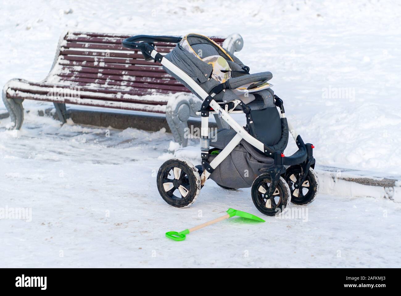 best stroller for snow