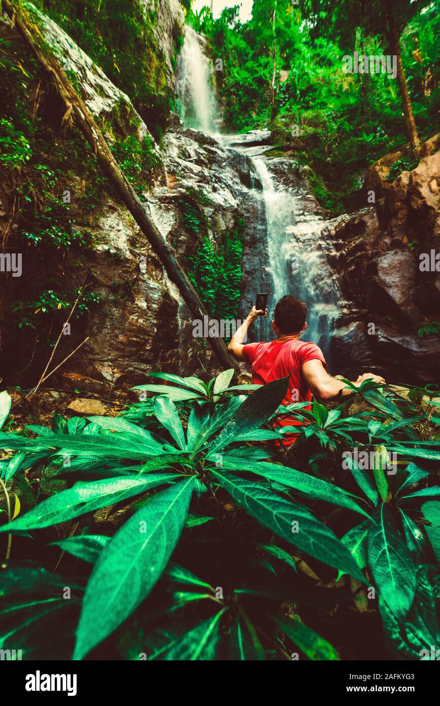 Explore the jungle hi-res stock photography and images - Alamy