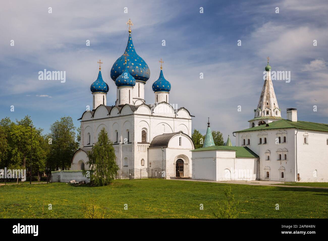 Suzdal, Golden Ring of Russia. Cathedral of Nativity of the Blessed Virgin Mary was built in 1222-1225. in d. Traditional Russian temple architecture Stock Photo
