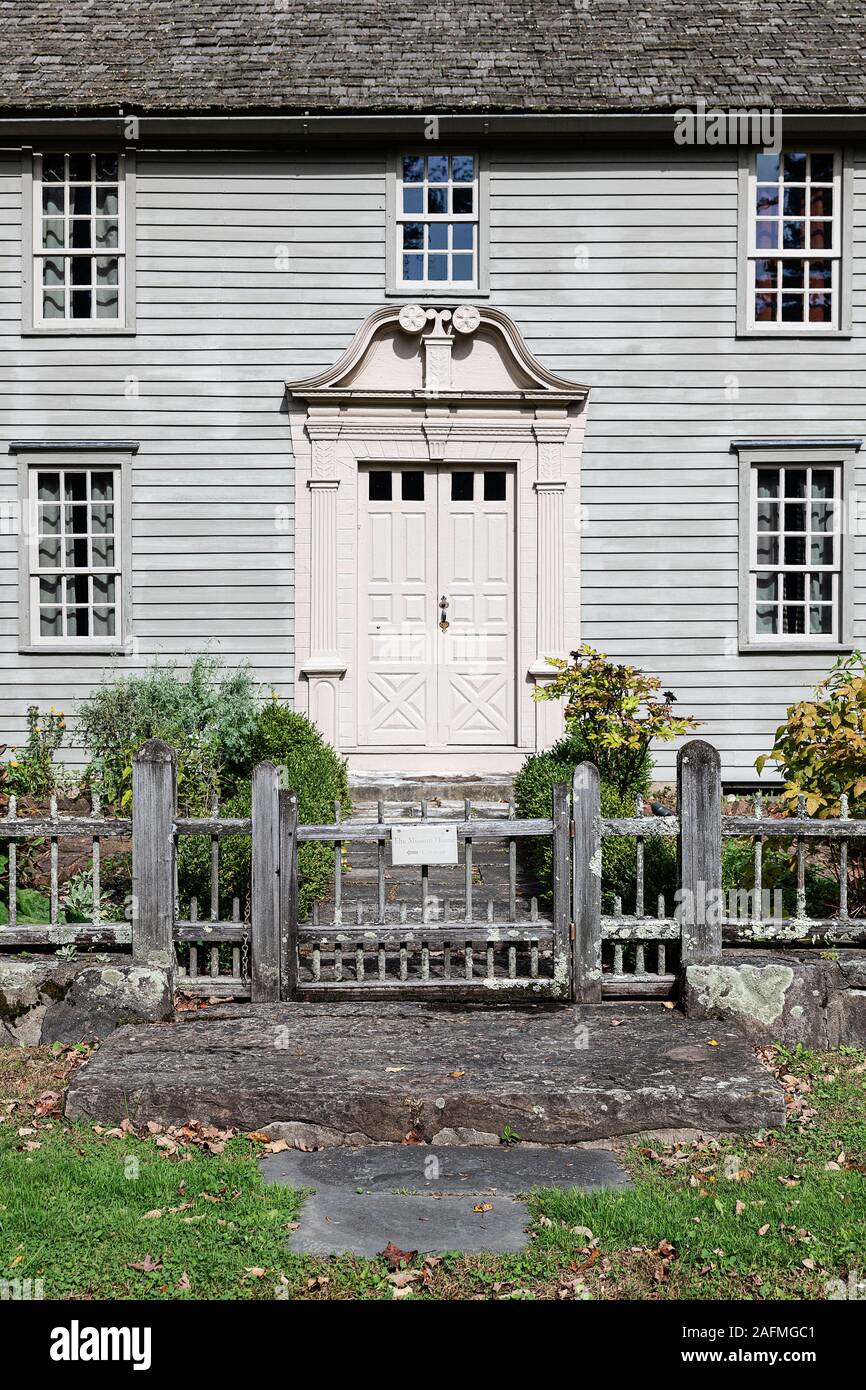 Historic Mission House originally occupied by the Reverand John Sergeant, missionary to the Mohican Indians, Stockbridge, Massachusetts, USA. Stock Photo