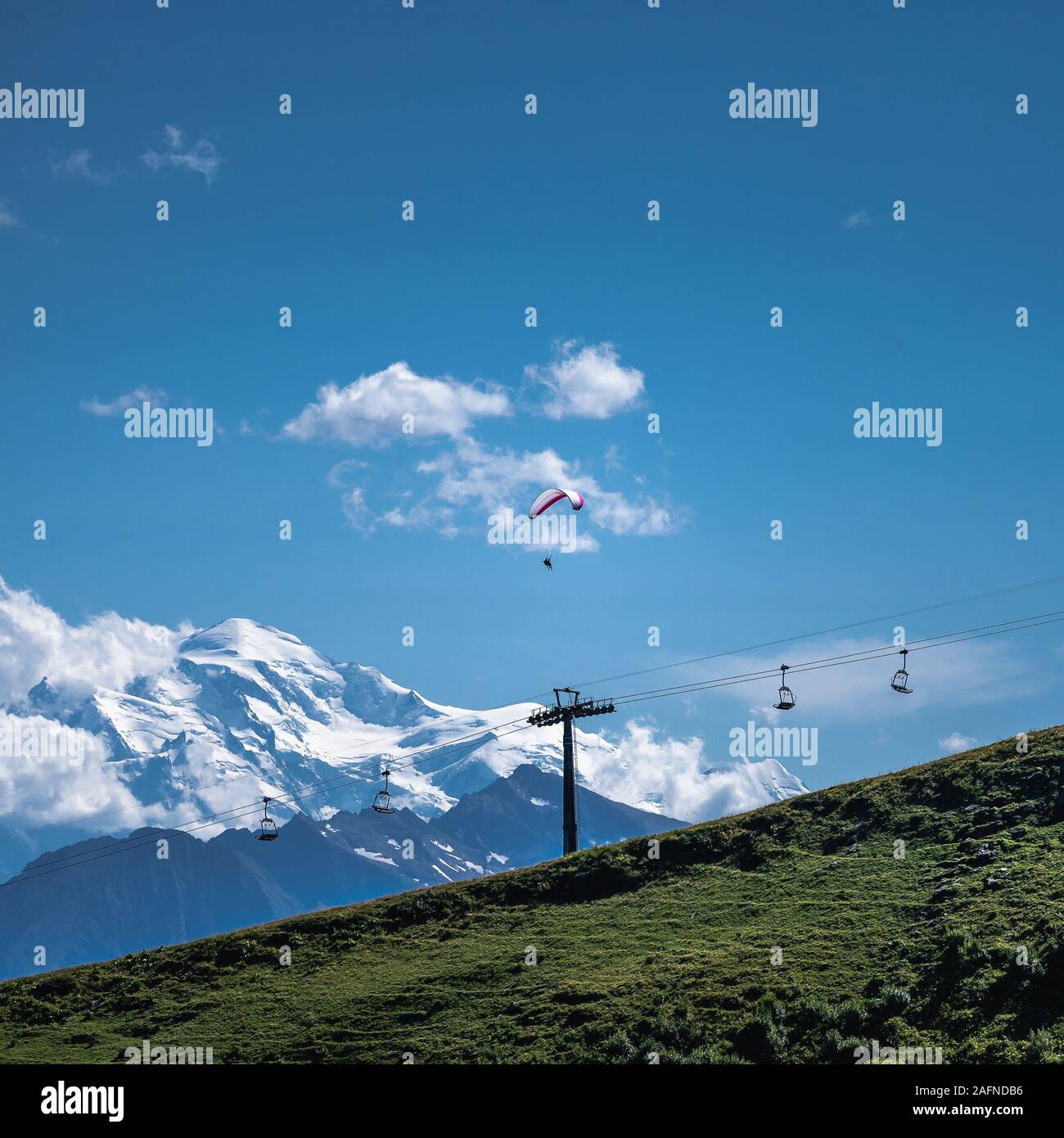 Bendi hi-res stock photography and images - Alamy