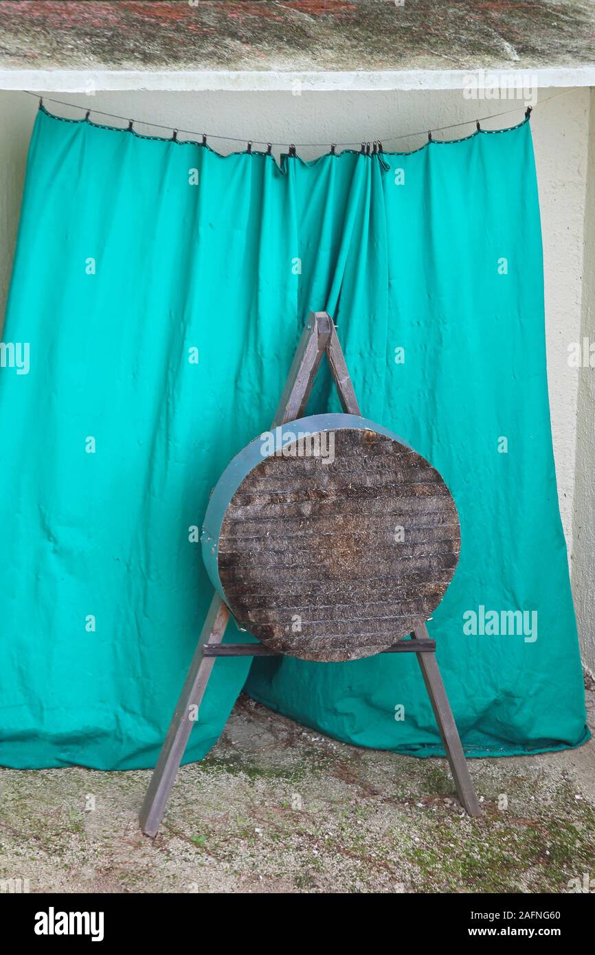 Round Medieval Archery Target With Stand Stock Photo - Alamy