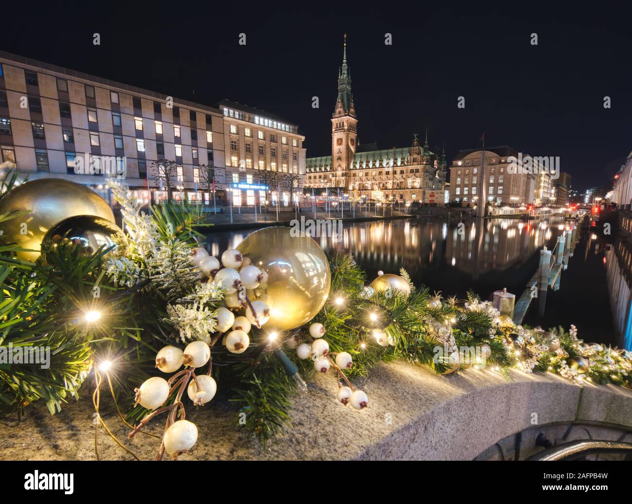 Hamburg new year hi-res stock photography and images - Page 2 - Alamy