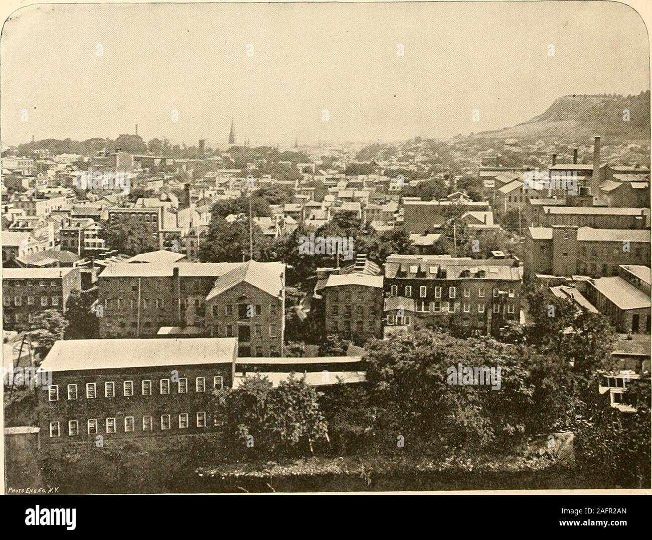 . Paterson, New Jersey : its advantages for manufacturing and residence: its industries, prominent men, banks, schools, churches, etc.. VIEWS OF PATERSON. 19 Stock Photo