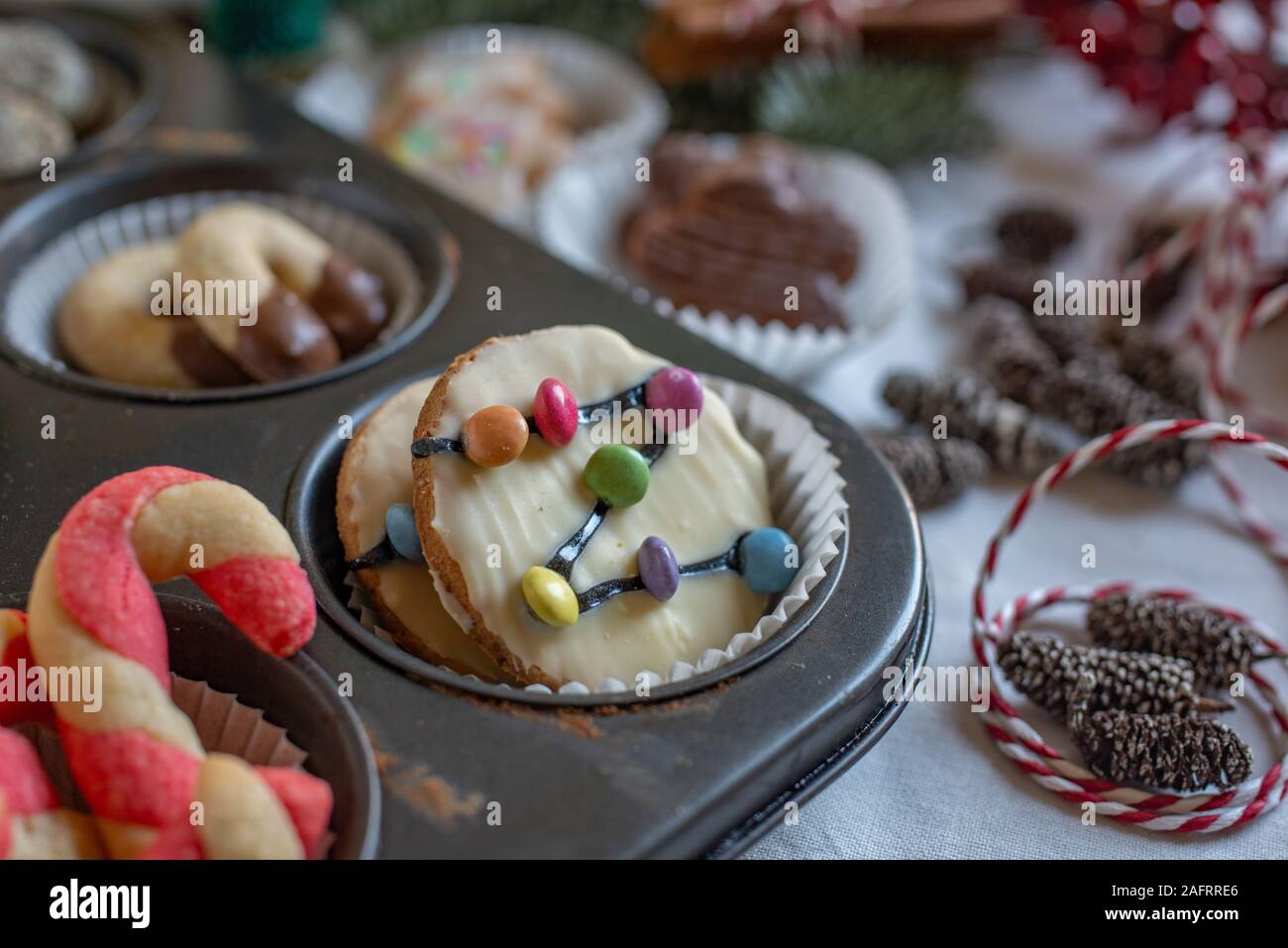 Traditional German Christmas Cookies Stock Photo - Alamy