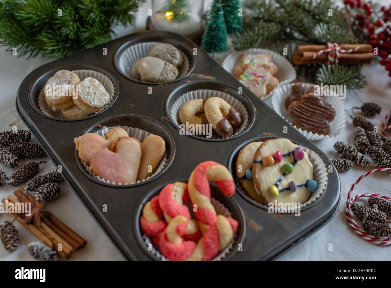 Traditional German Christmas Cookies Stock Photo - Alamy