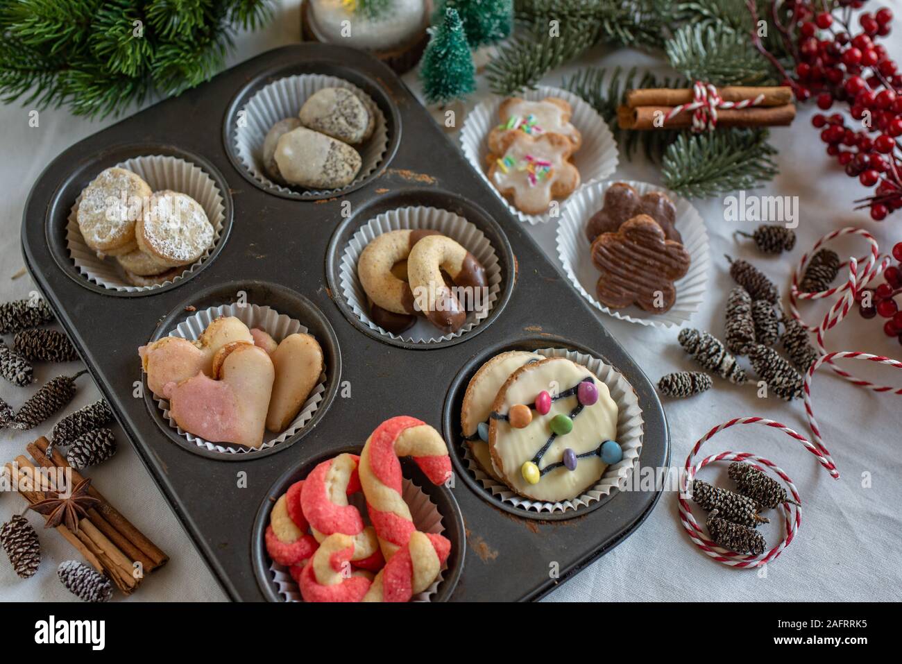 Traditional German Christmas Cookies Stock Photo - Alamy