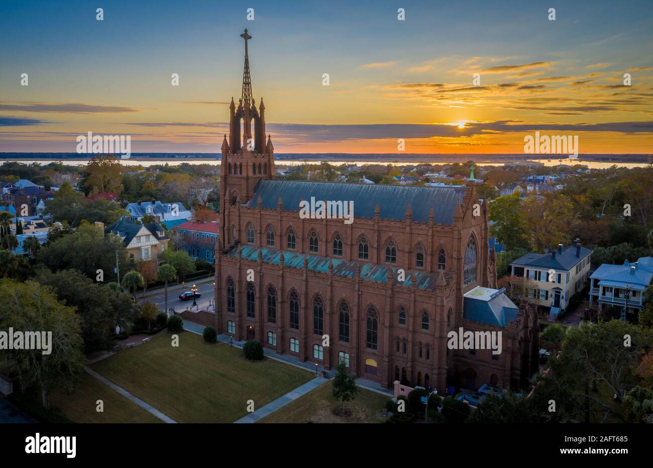Charleston is the oldest and largest city in the U.S. state of South