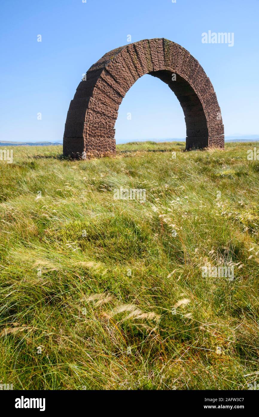 Benbrack Arch, The Striding Arches, sculpture by Andy Goldsworthy, Dumfries & Galloway, Scotland Stock Photo