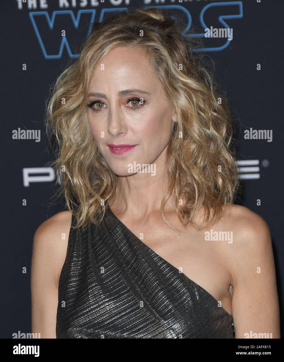 Los Angeles, USA. 16th Dec, 2019. Kim Raver arrives at Disney's STAR