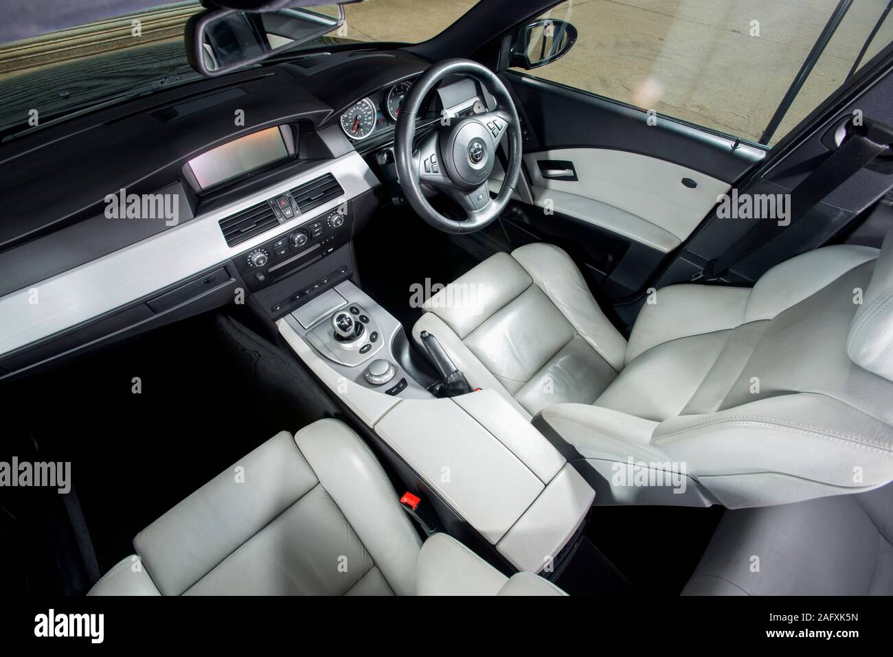 BMW E60 M5 super saloon Stock Photo - Alamy