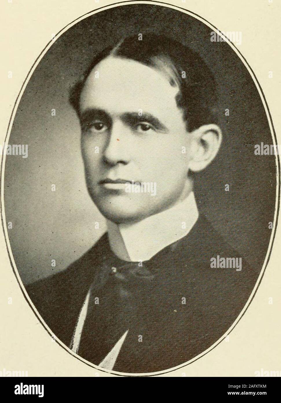 . Men of Minnesota; a collection of the portraits of men prominent in business and professional