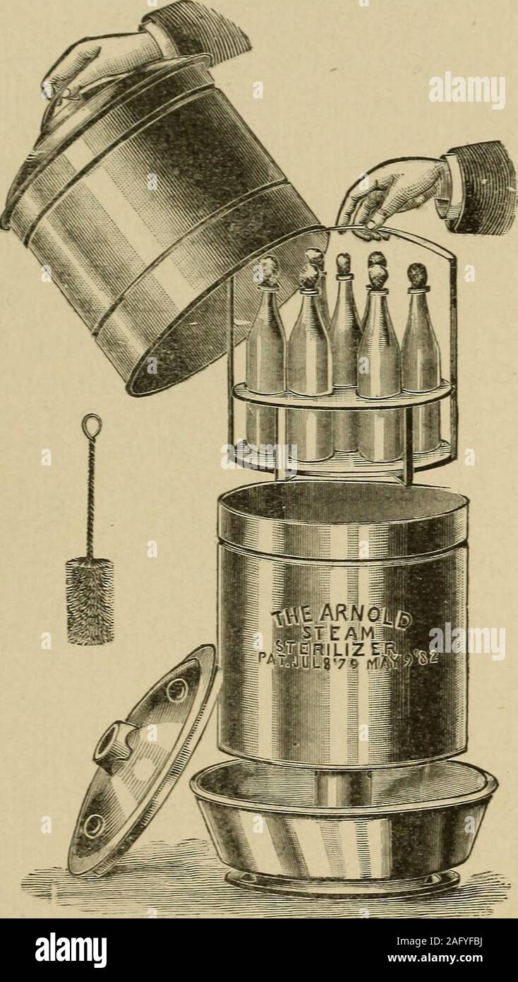 Sterilizing baby bottles pan hires stock photography and images Alamy