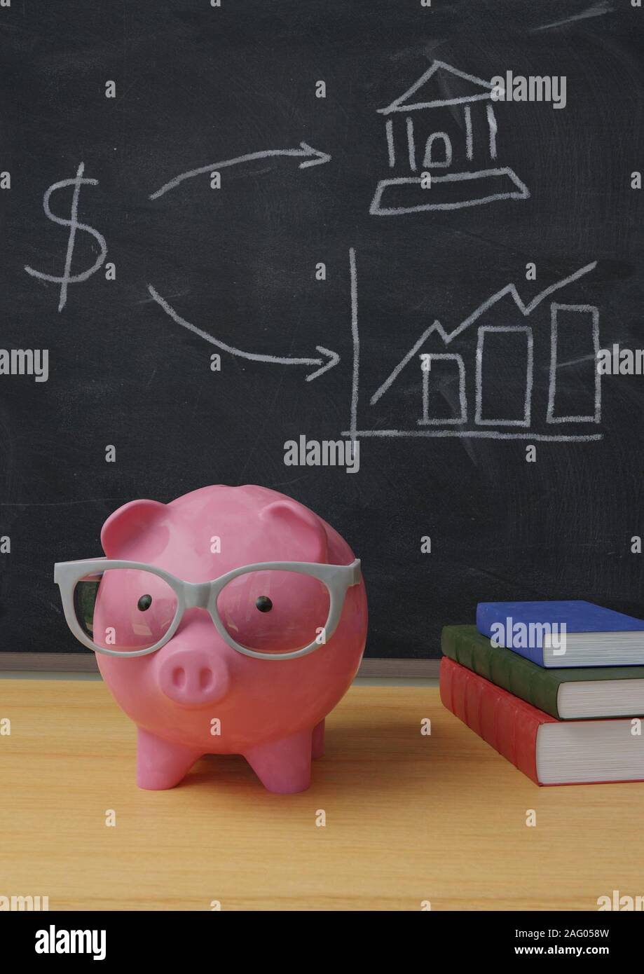 3D illustration of a piggy bank as a finance teacher Stock Photo - Alamy