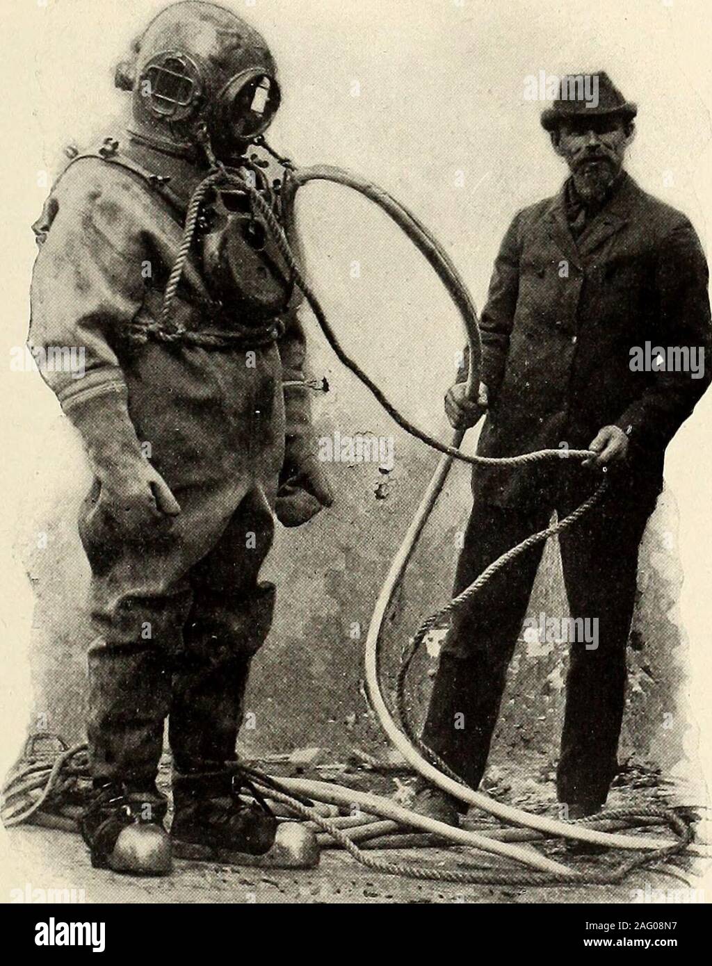 Deep Sea Diving Dress High Resolution Stock Photography and Images - Alamy
