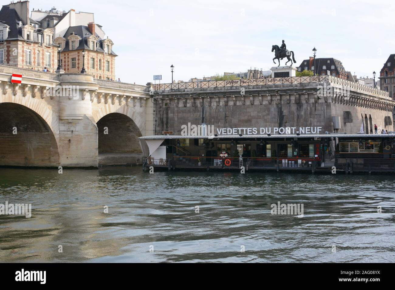 PARIS, FRANCE - SEPTEMBER 16, 2019: Vedettes du Pont Neuf sightseeing Seine cruise boat station at the New Bridge in Paris on September 16, 2019. Eque Stock Photo