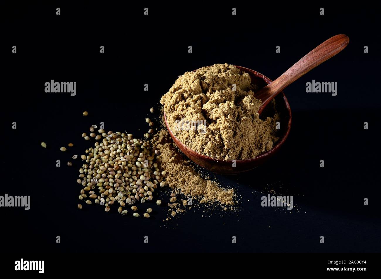 Coriander leaves heap on wooden hi-res stock photography and images - Alamy