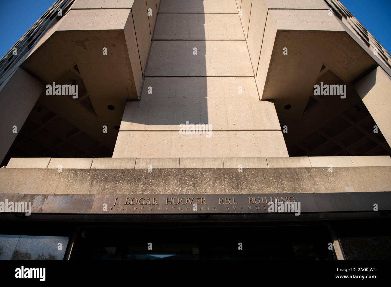 Fbi Dc A general view of the J. Edgar Hoover F.B.I. Building that serves as ...