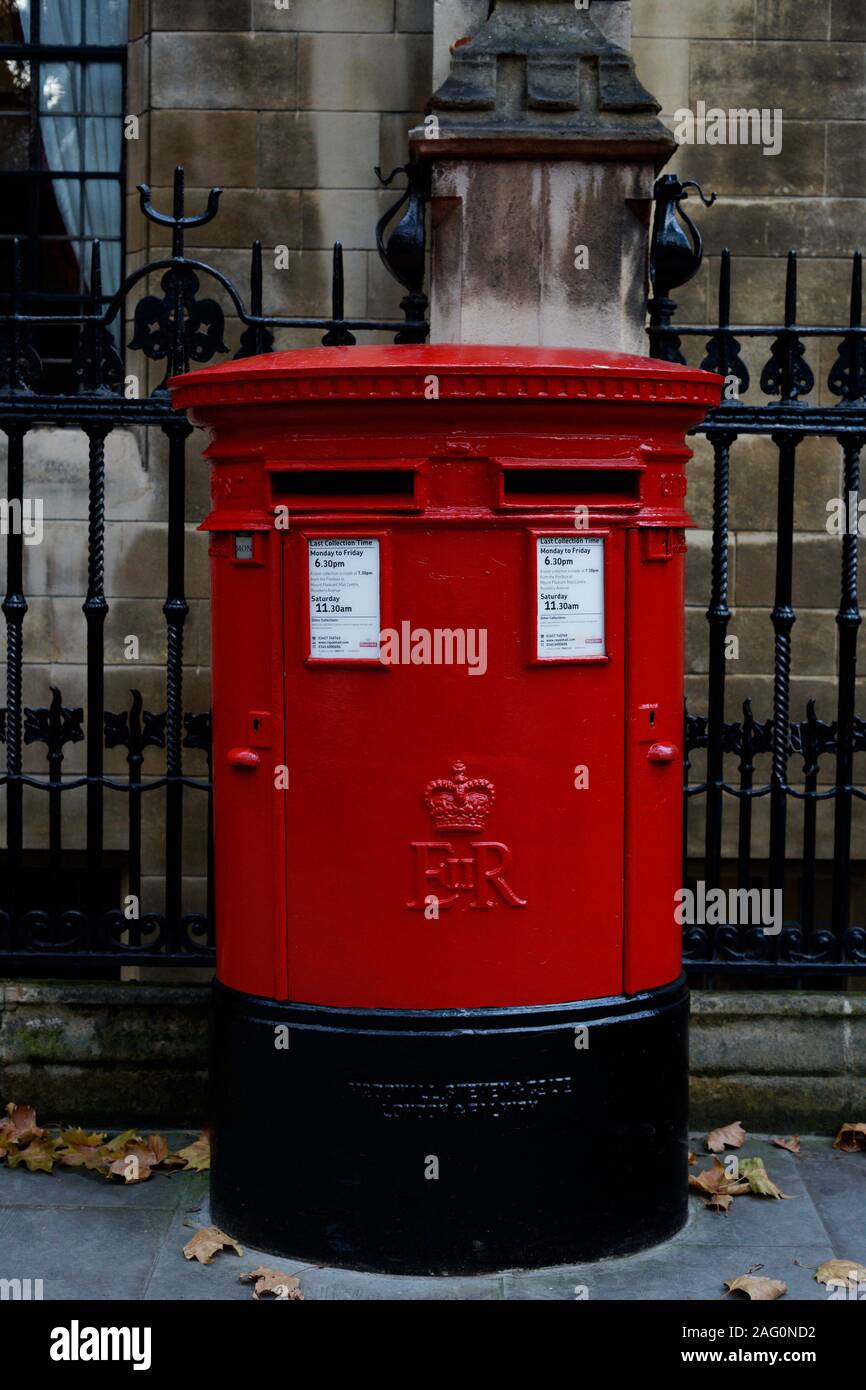 Boite aux lettres de londres hires stock photography and images Alamy