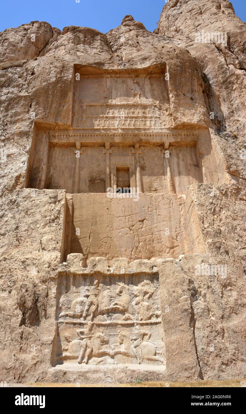 Tomb of darius i hi-res stock photography and images - Alamy