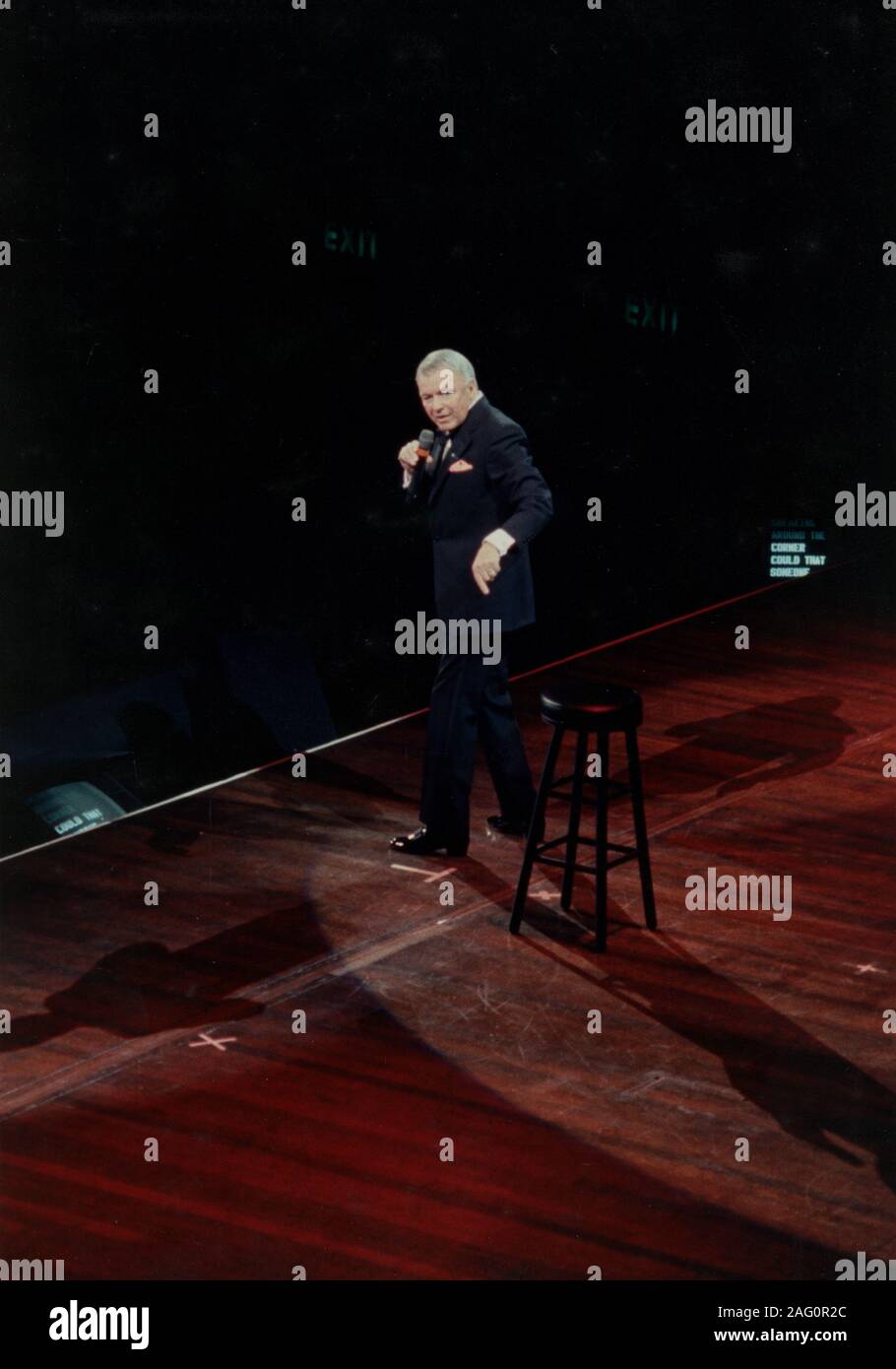 Frank Sinatra, Royal Albert Hall, London, 1989. In April 1989, three of the greatest icons of American popular music, Frank Sinatra, Liza Minnelli and Sammy Davis Jr, came together in Frank, Liza and Sammy: The Ultimate Event. Stock Photo