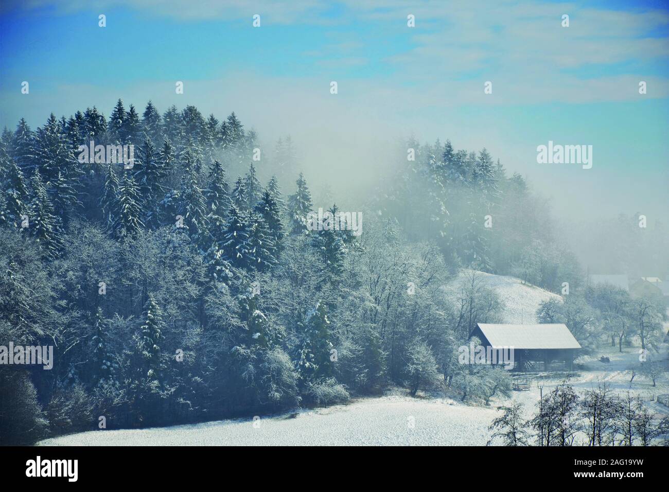 Misty view beautiful valley hi-res stock photography and images - Alamy
