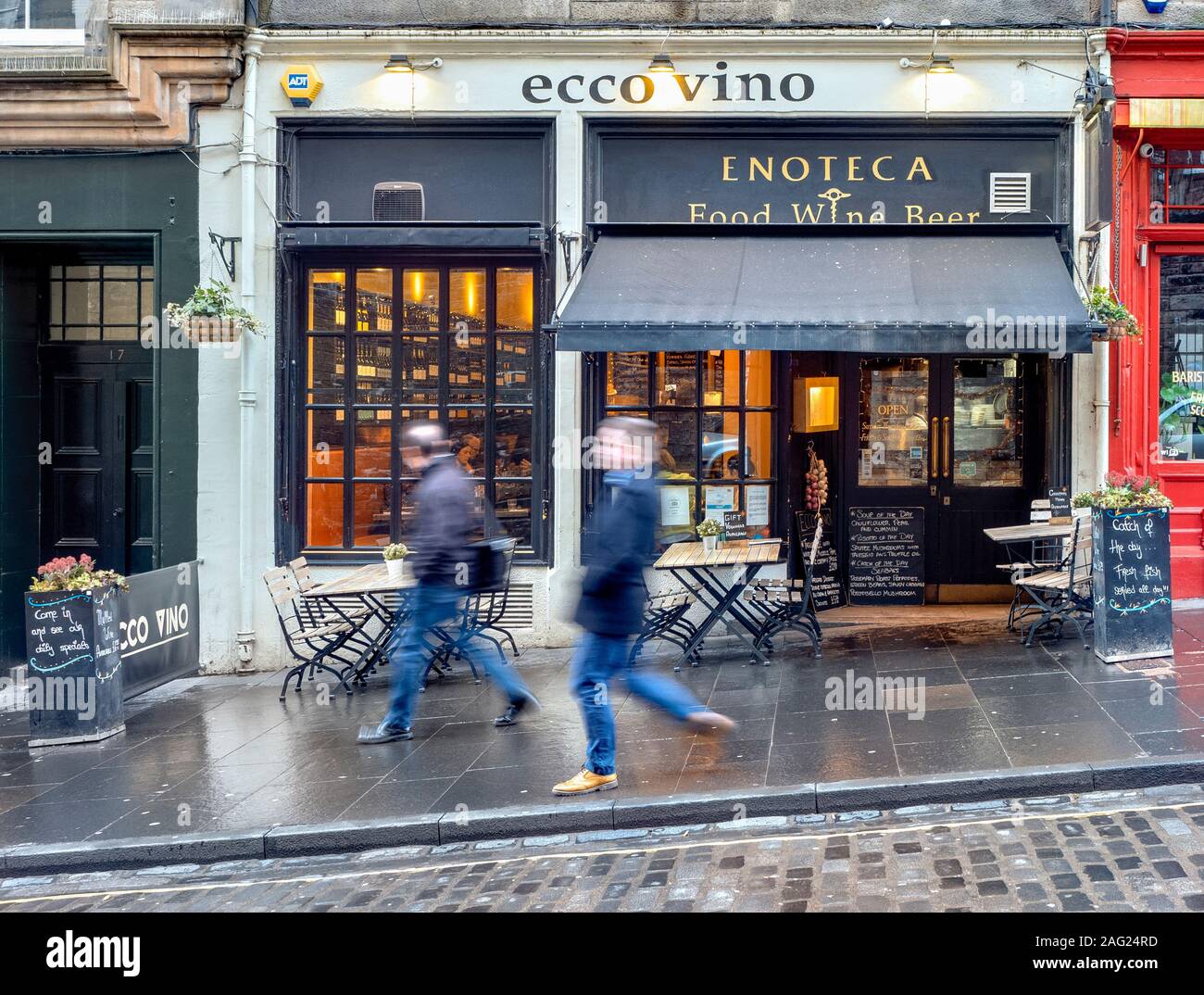 Ecco Vino, Food and Wine Bar, Cockburn Street, Edinburgh, Scotland, UK. Stock Photo
