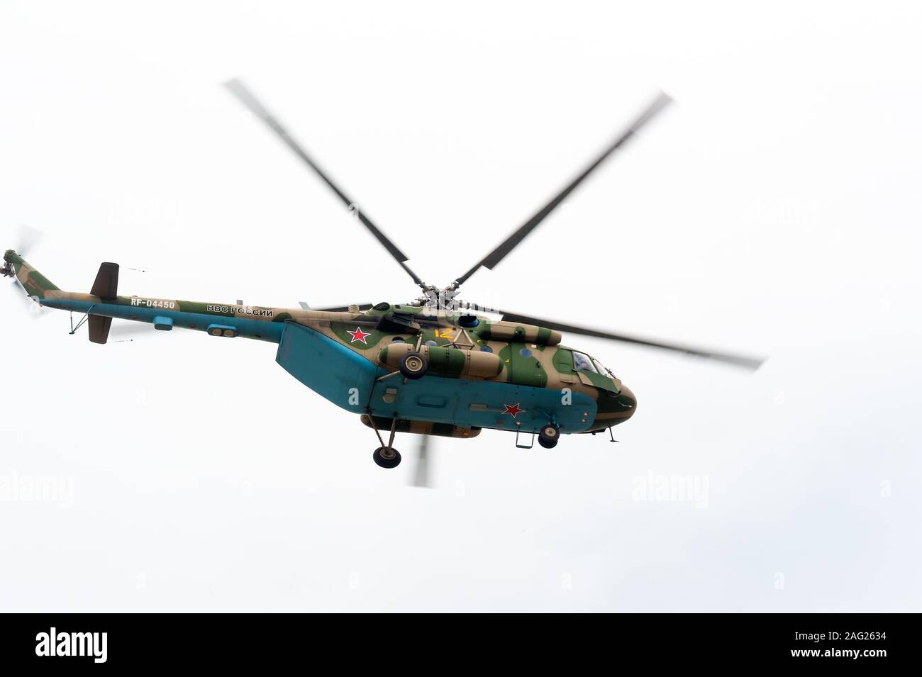 Russian military helicopter MI-8 in sky Stock Photo - Alamy