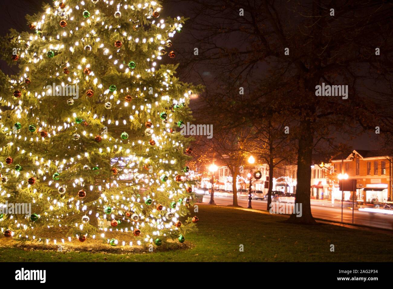 Community Christmas Tree, Worthington, Ohio Stock Photo Alamy